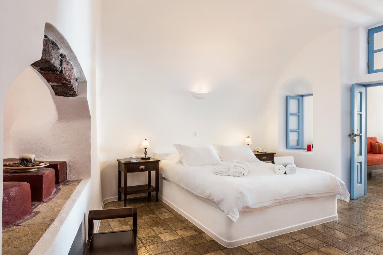 Pantelia Suites Тира Экстерьер фото